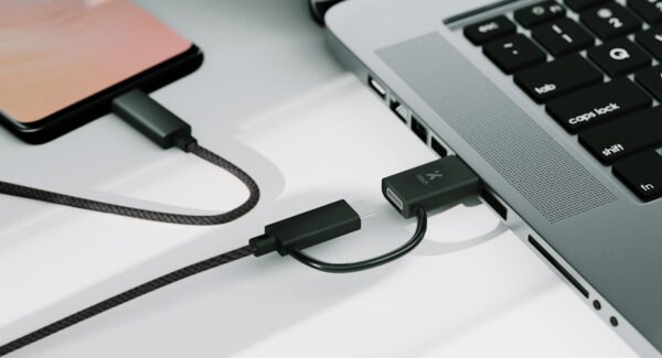 Cable 2 en 1 Usb C/ Usb C / Usb A Xtech XTC-532