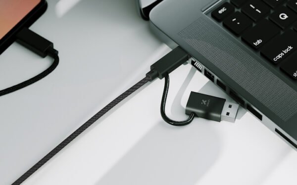 Cable 2 en 1 Usb C/ Usb C / Usb A Xtech XTC-532