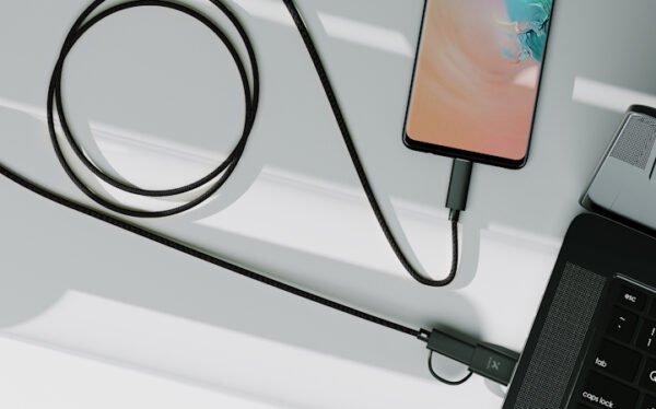 Cable 2 en 1 Usb C/ Usb C / Usb A Xtech XTC-532