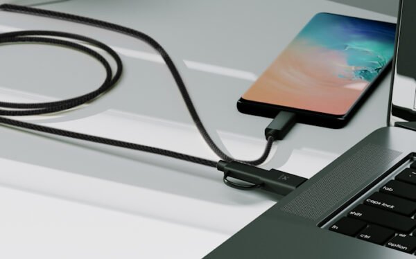 Cable 2 en 1 Usb C/ Usb C / Usb A Xtech XTC-532
