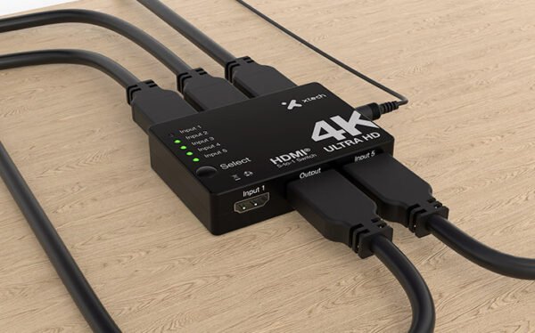 XHA-430_2 Switch HDMI® de 5 puertos