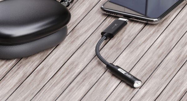 XTC509_2 Adaptador USB-C macho a 3,5mm hembra para audífonos